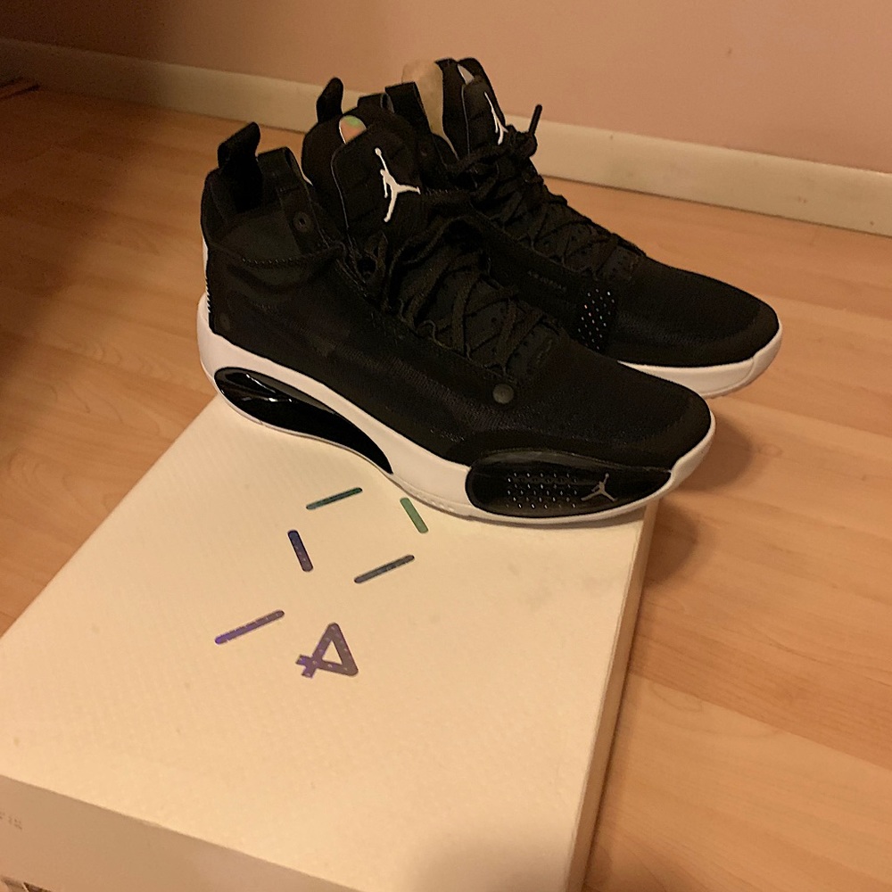 Men’s Air Jordan’s 34